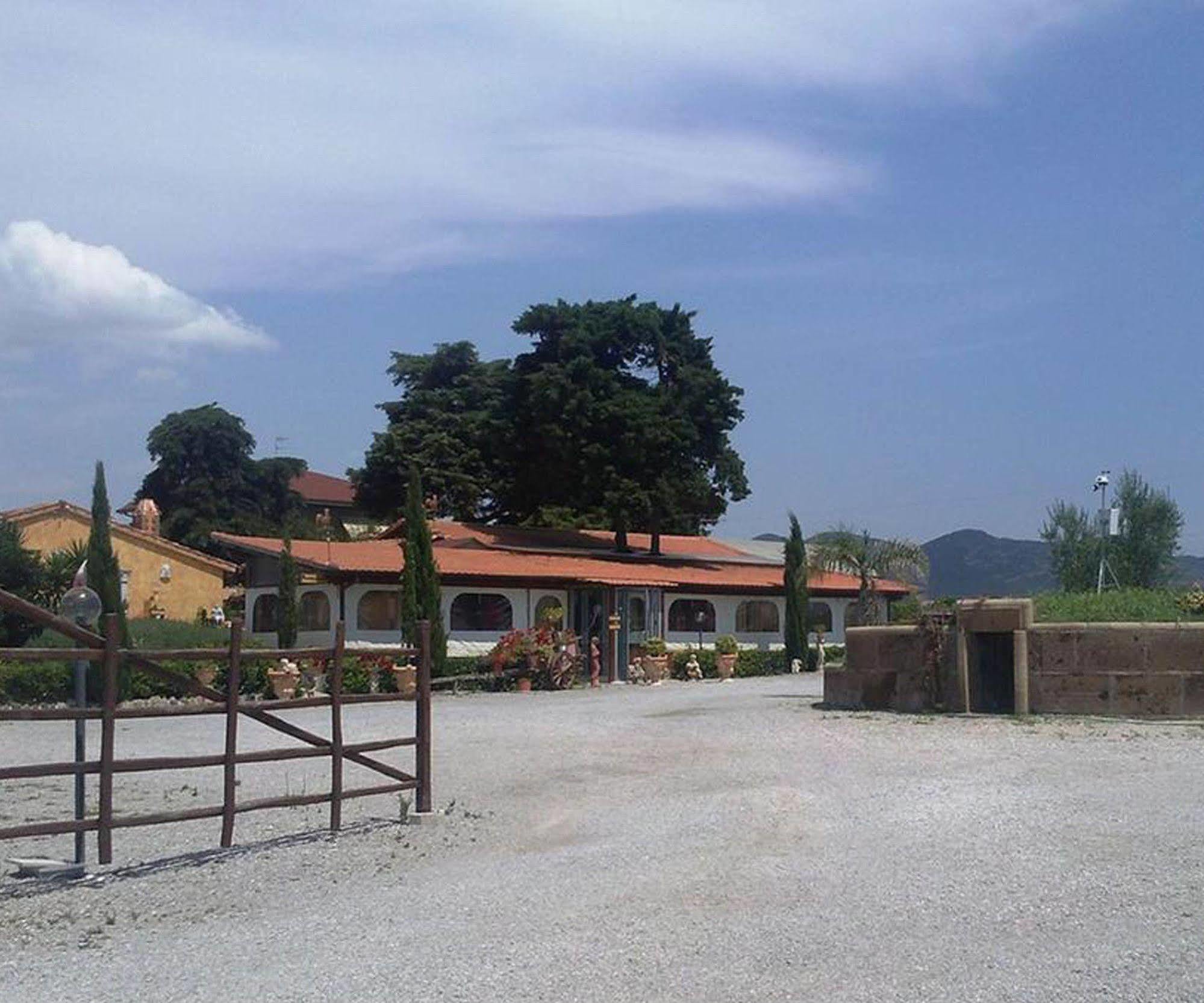 Agriturismo Borgo Dell'Aschetto Marina di Cerveteri Esterno foto